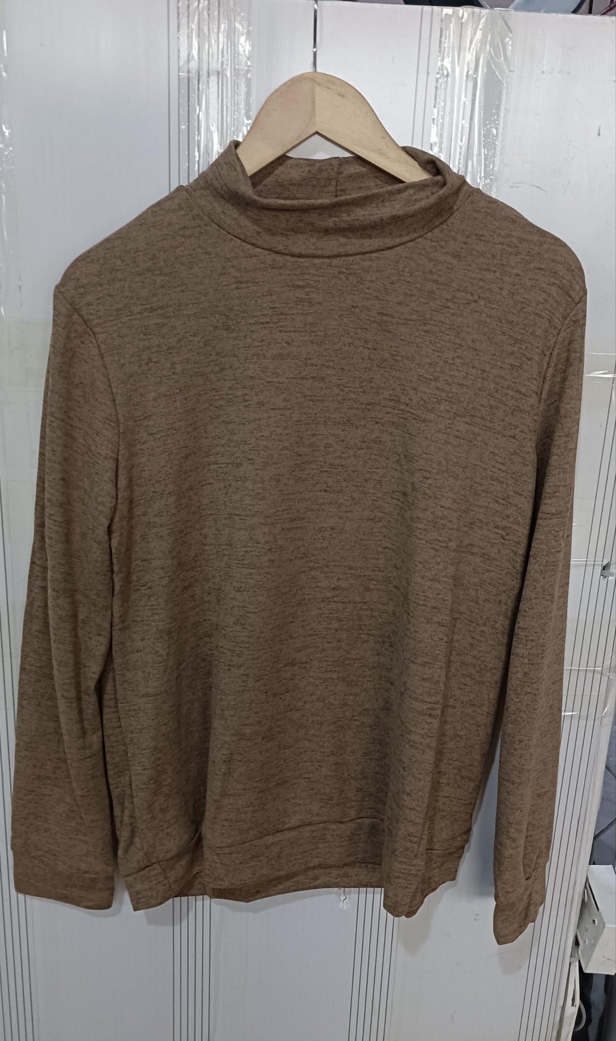 Suéter de Tricô Liso de Manga Longa Feminino - Outono e Inverno