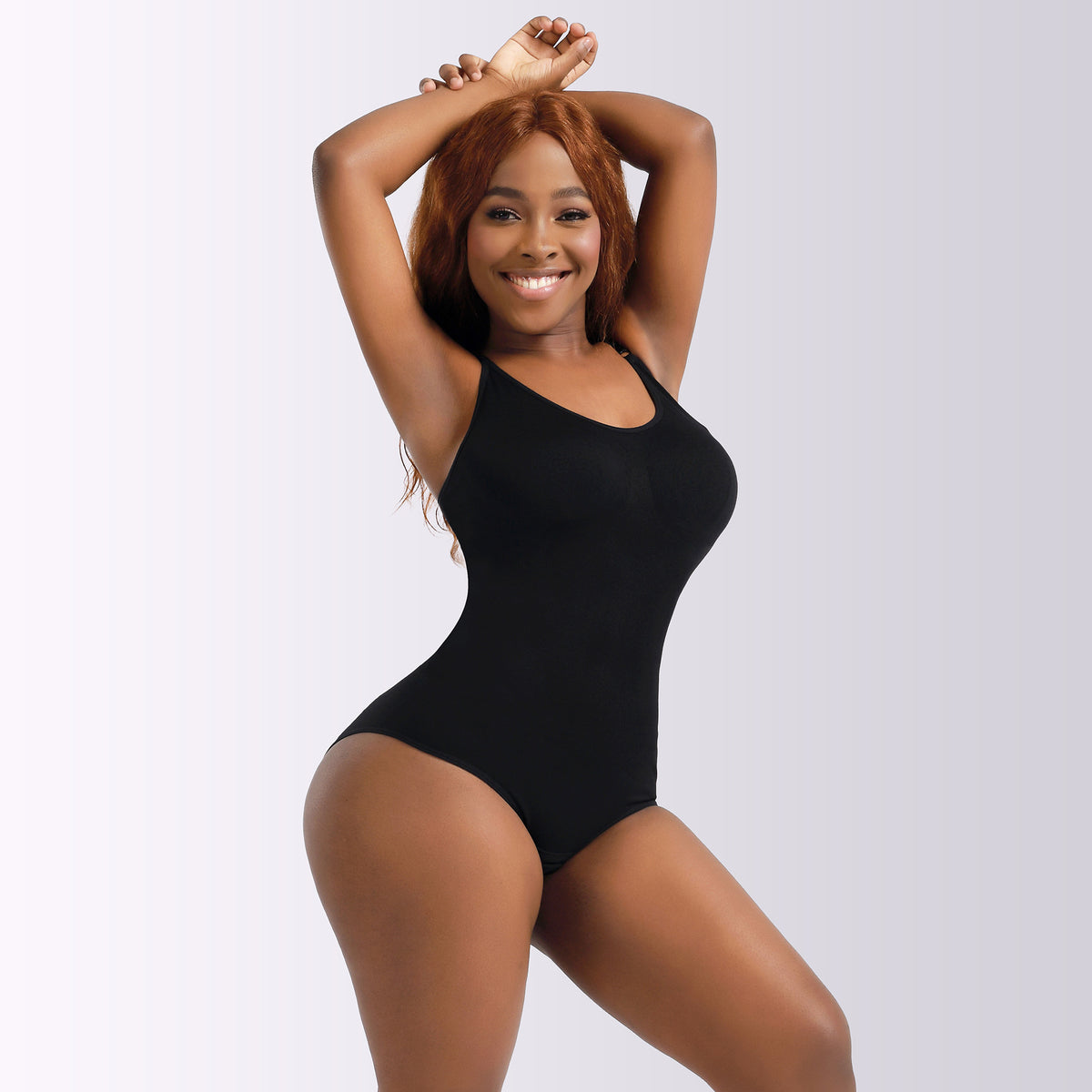 Body Modelador Sem Costura de Nylon com Cintura Marcada e Levantamento de Glúteos