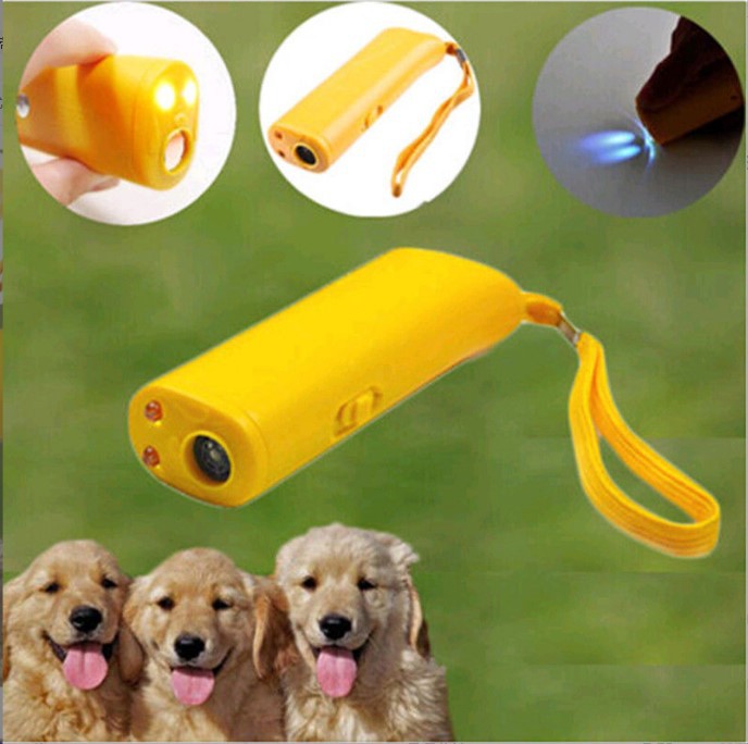 Repelente Ultrassônico sem Pilhas com Lanterna para Treino de Cães