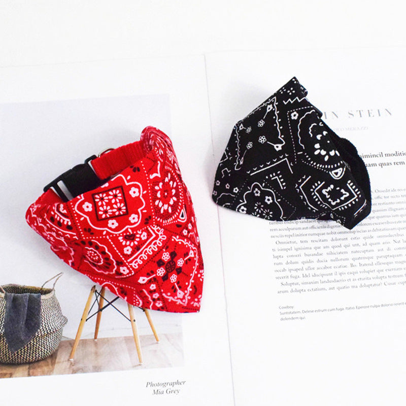 Babador Bandana Triangular Estampado Ajustável para Pets