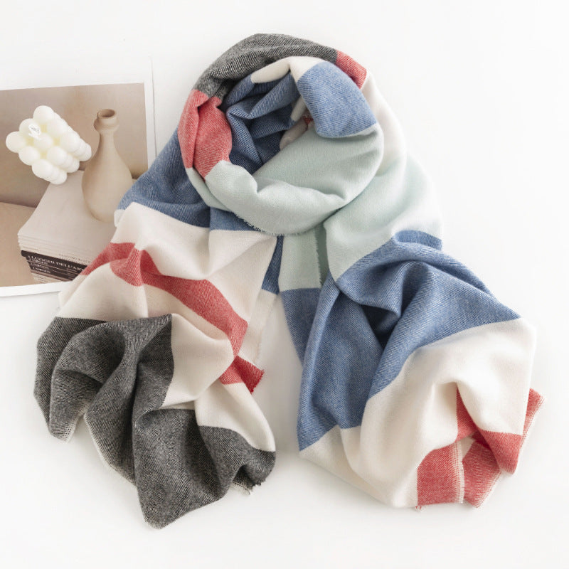 Cachecol Estilo Cashmere em Espinha de Peixe com Franjas Feminino