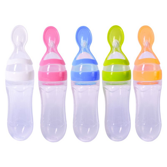 Mamadeira com Colher de Silicone para Alimentação do Bebê