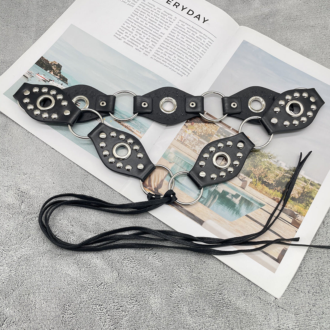 Cinto de Amarrar Vintage com Argola