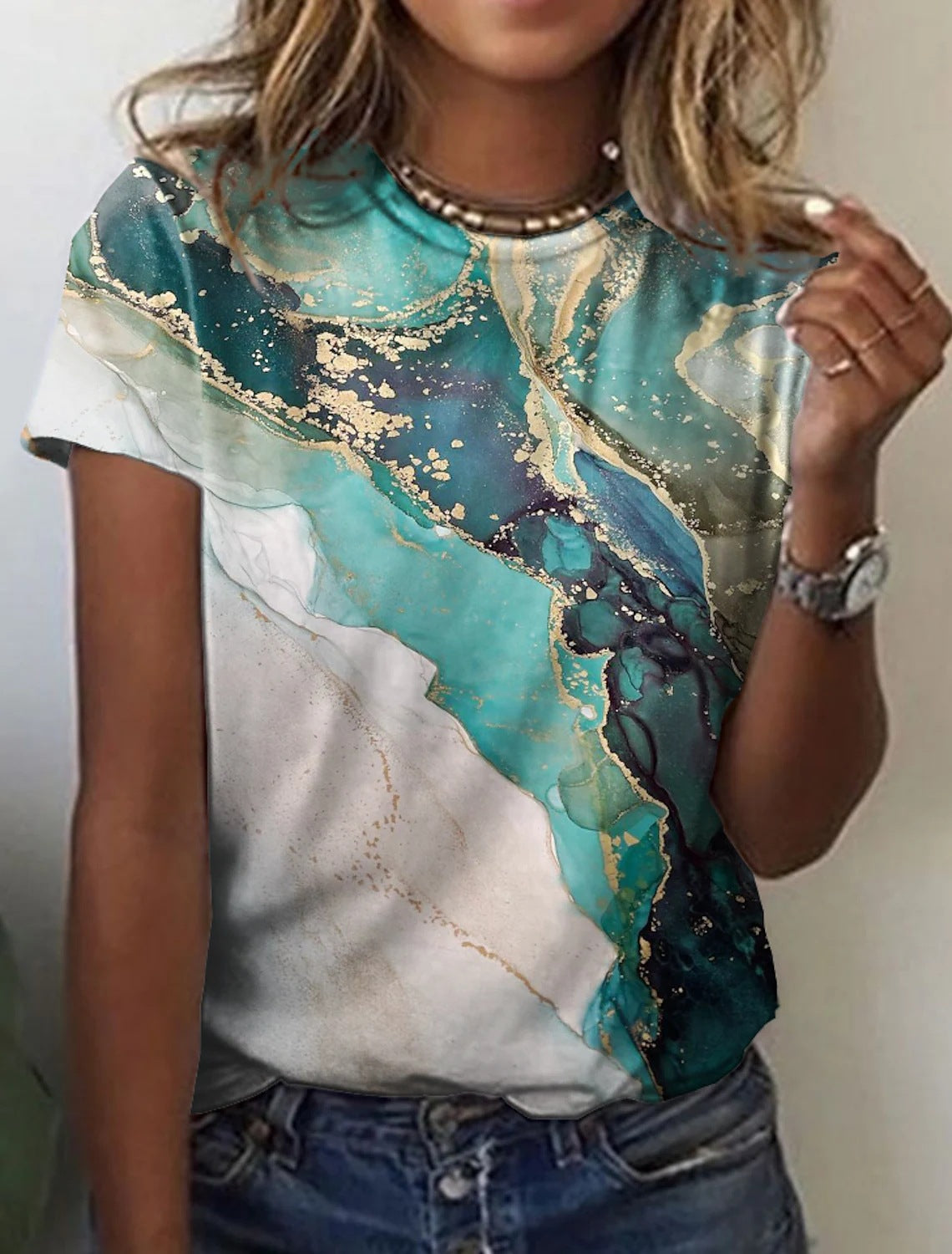 Camiseta de Manga Curta com Estampa Abstrata Retrô Feminina