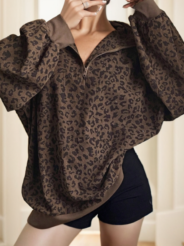 Moletom Casual com Zíper Frontal e Estampa de Onça Feminino