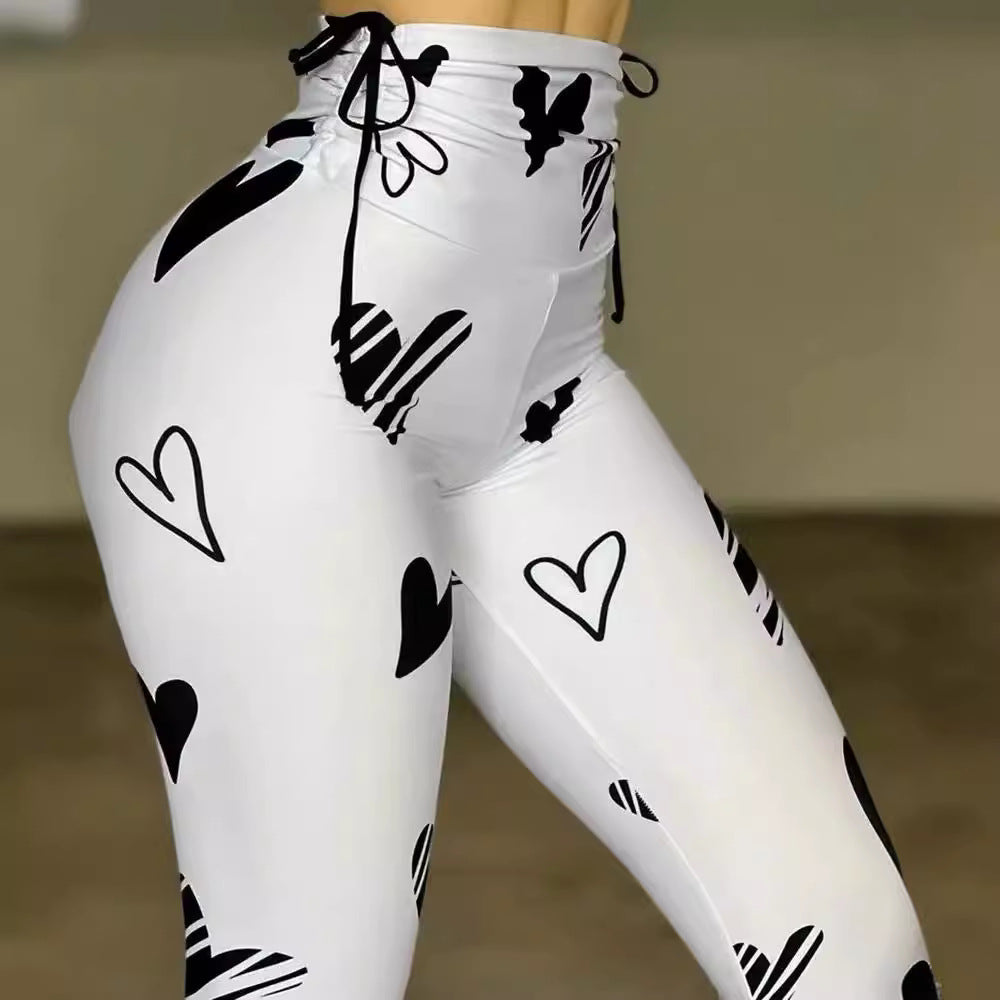 Legging Esportiva com Cordão e Estampa de Coração para Yoga e Fitness