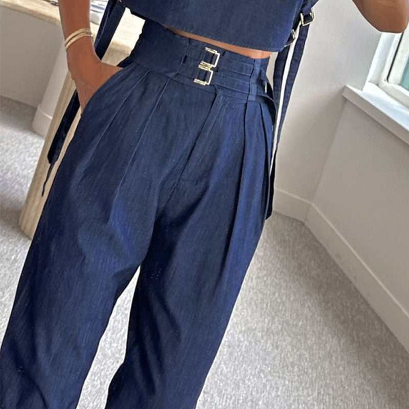 Conjunto Casual com Cinto, Gola Alta e Manga Curta