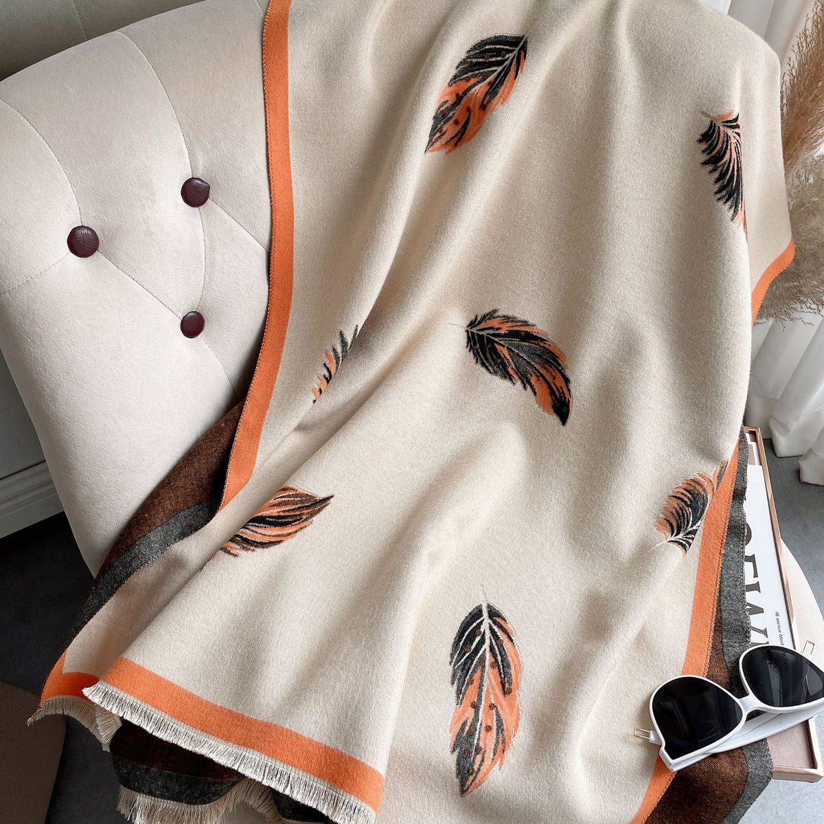 Xale Cachecol Grosso e Quentinho Estilo Cashmere com Franjas Curtas