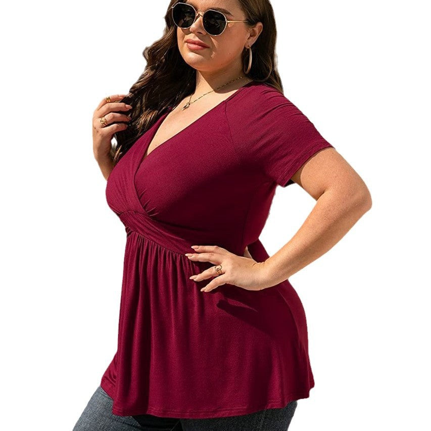 Camiseta Plus Size com Decote em V Feminina