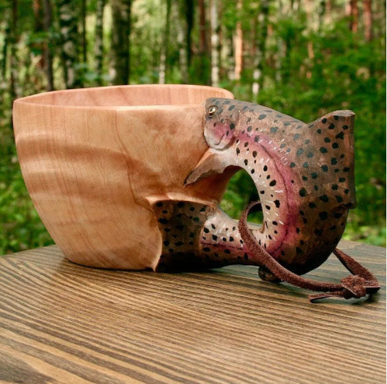 Caneca de Madeira Entalhada Estilo Kuksa