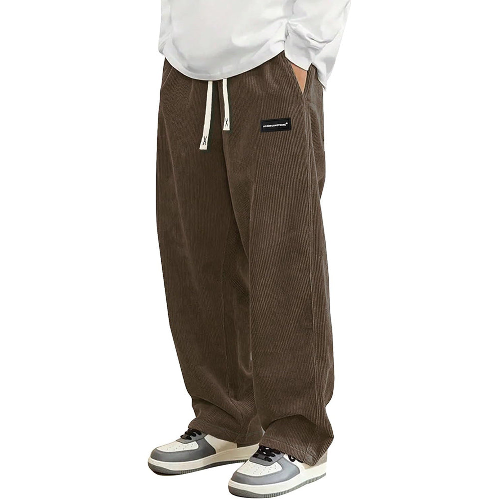Calça Masculina Solta com Cordão e Bolsos