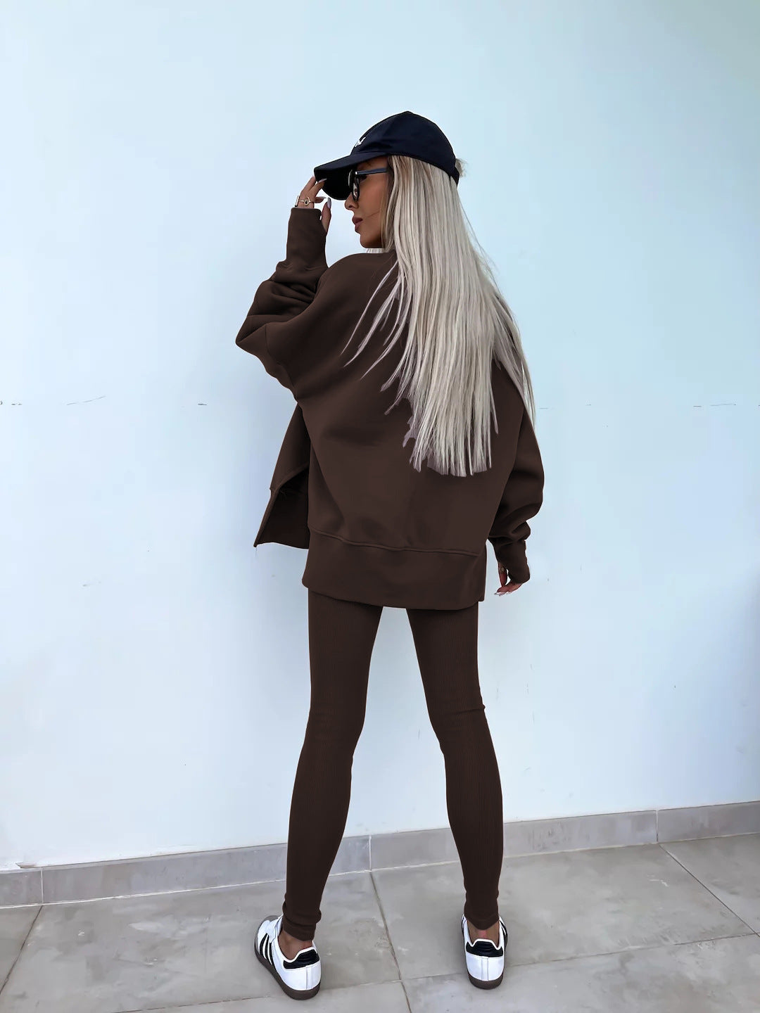Conjunto Casual de Suéter Solto de Manga Longa Gola Redonda e Calça Justa Feminino